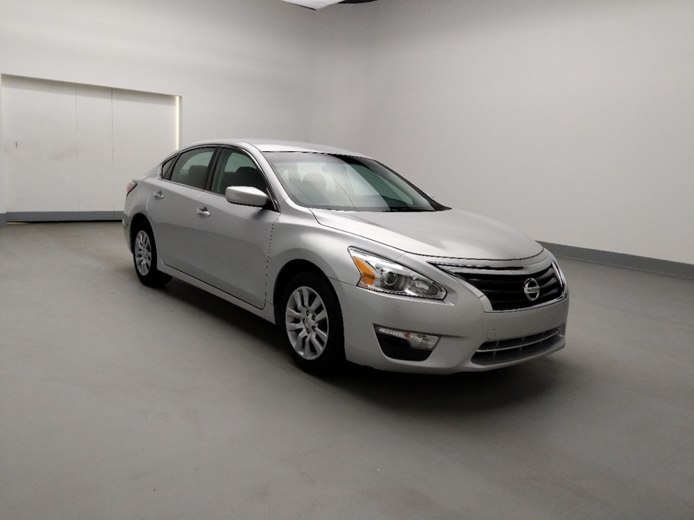 2015 Nissan Altima - Passenger Front Bumper