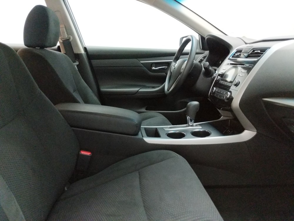 2015 Nissan Altima - Passenger Front Seat