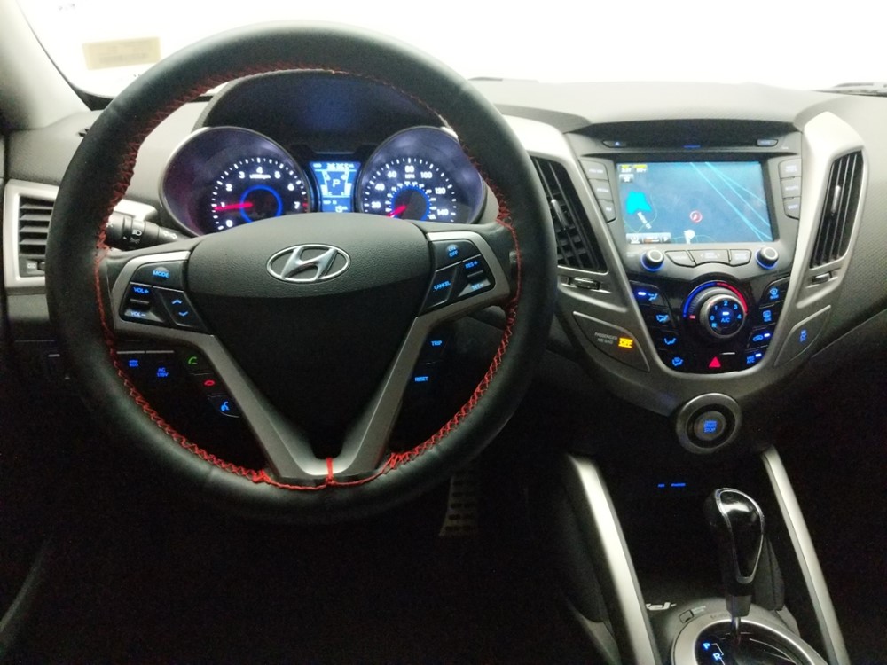 2012 Hyundai Veloster - Driver Dash