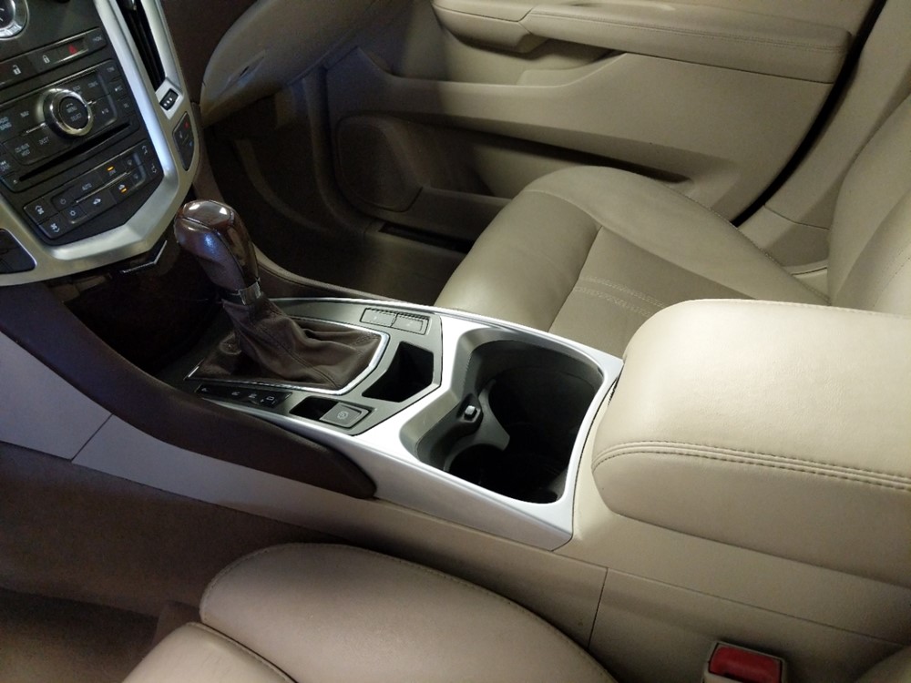 2011 Cadillac SRX - Center Console/Cup Holders