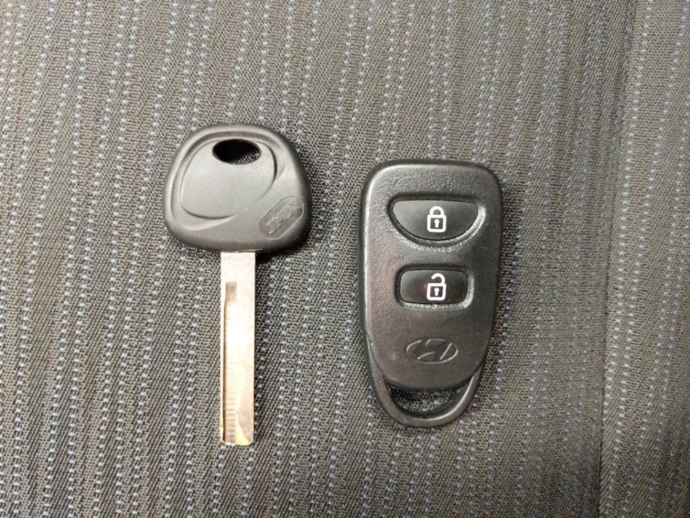 2017 Hyundai Accent - Keys