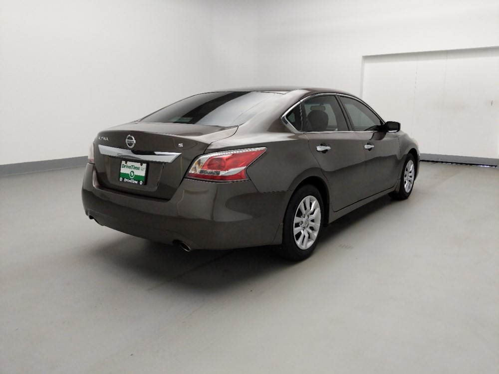 2015 Nissan Altima - Passenger Rear Bumper
