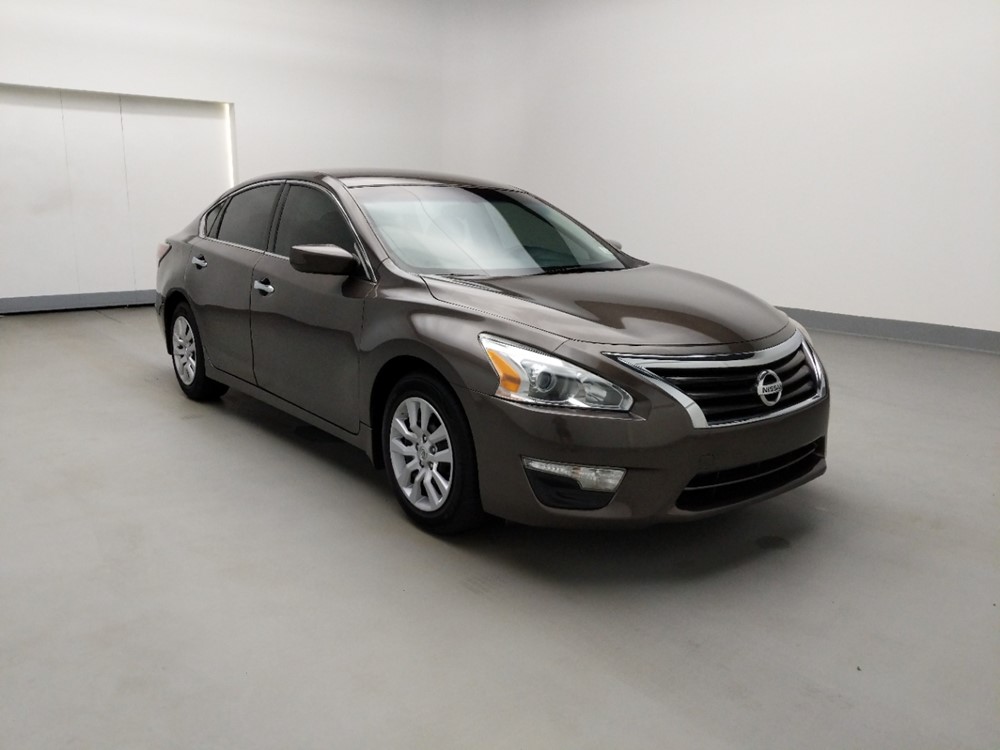 2015 Nissan Altima - Passenger Front Bumper