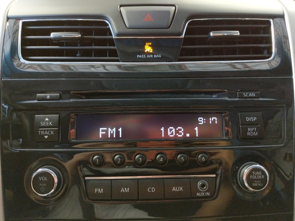 2015 Nissan Altima - Stereo Package