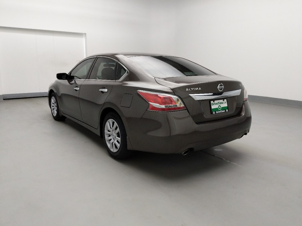 2015 Nissan Altima - Driver Rear Bumper