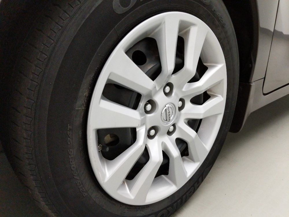 2015 Nissan Altima - Wheel
