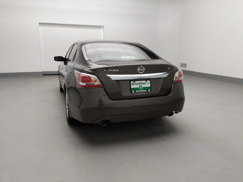 2015 Nissan Altima - Driver Rear Trunk