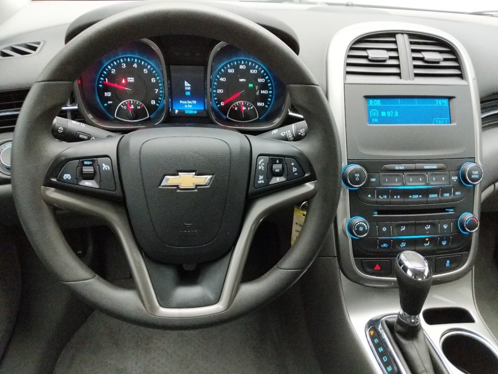 2015 Chevrolet Malibu - Driver Dash