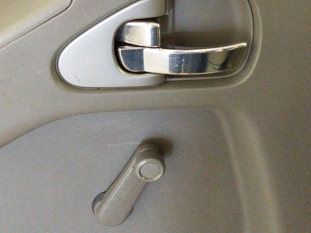 2015 Nissan Frontier - Driver Power Windows/Lock Control