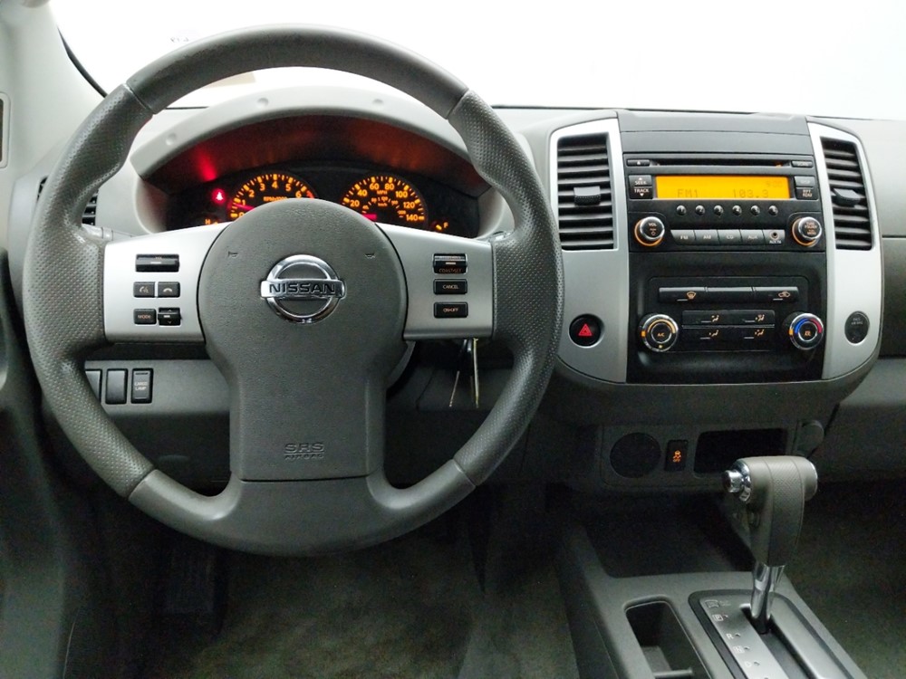 2015 Nissan Frontier - Driver Dash