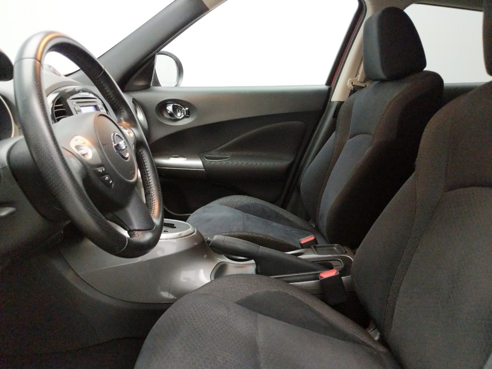 2012 Nissan JUKE - Driver Front Seat