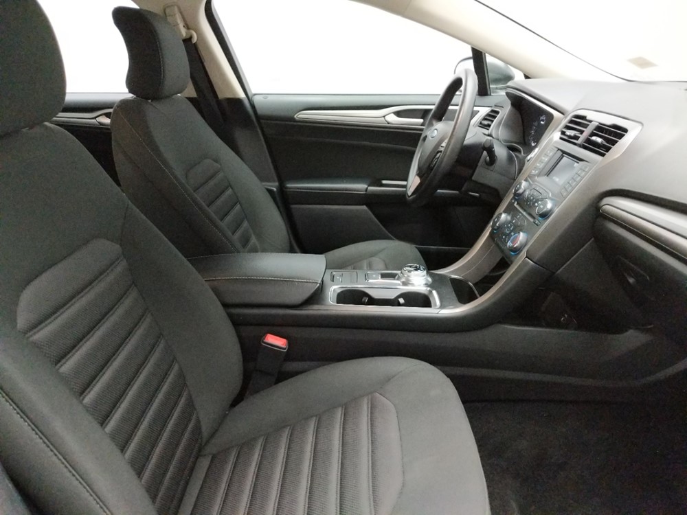 2017 Ford Fusion - Passenger Front Seat