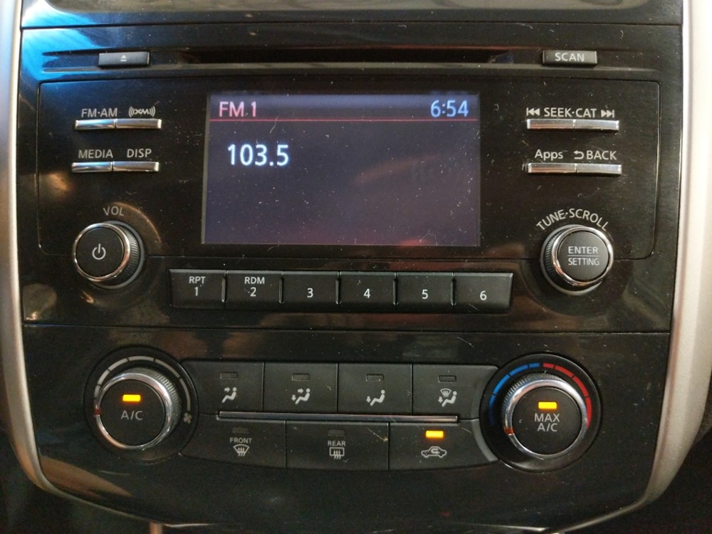 2014 Nissan Altima - Stereo Package