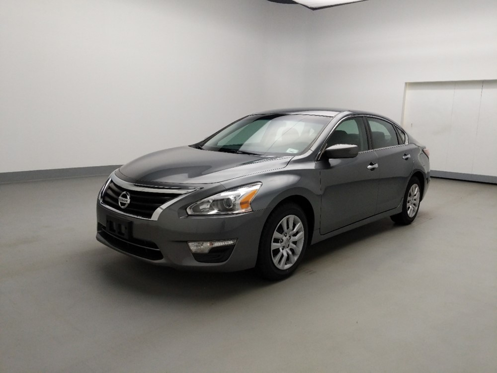 2014 Nissan Altima - Driver Front Bumper