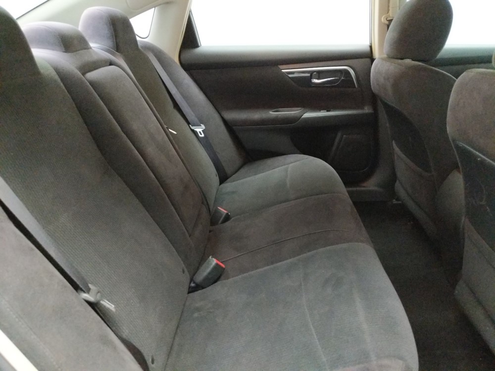 2013 Nissan Altima - Passenger Rear Seat