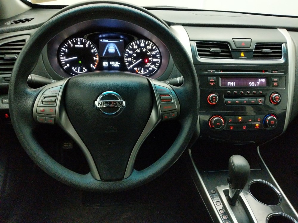 2013 Nissan Altima - Driver Dash
