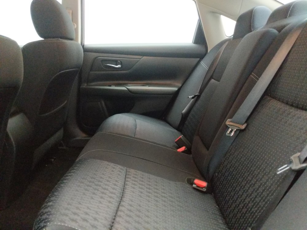 2016 Nissan Altima - Driver Rear Seat