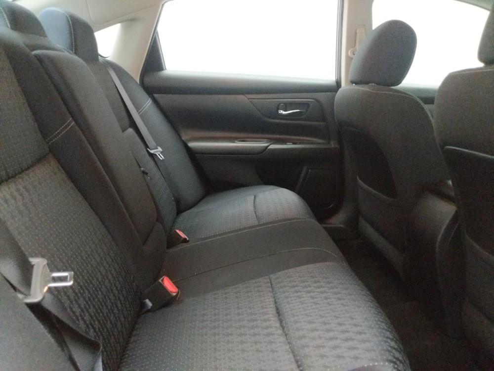 2016 Nissan Altima - Passenger Rear Seat