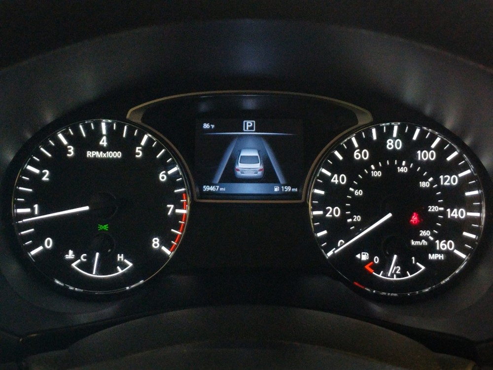 2016 Nissan Altima - Odometer Close Up