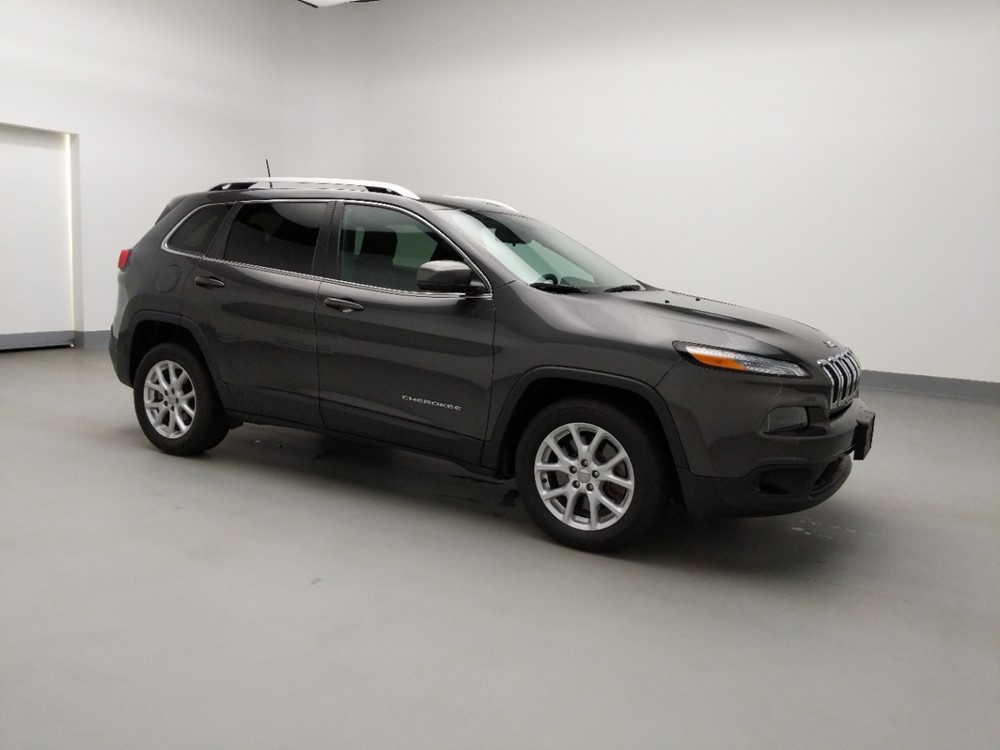 2016 Jeep Cherokee - Passenger Front Side