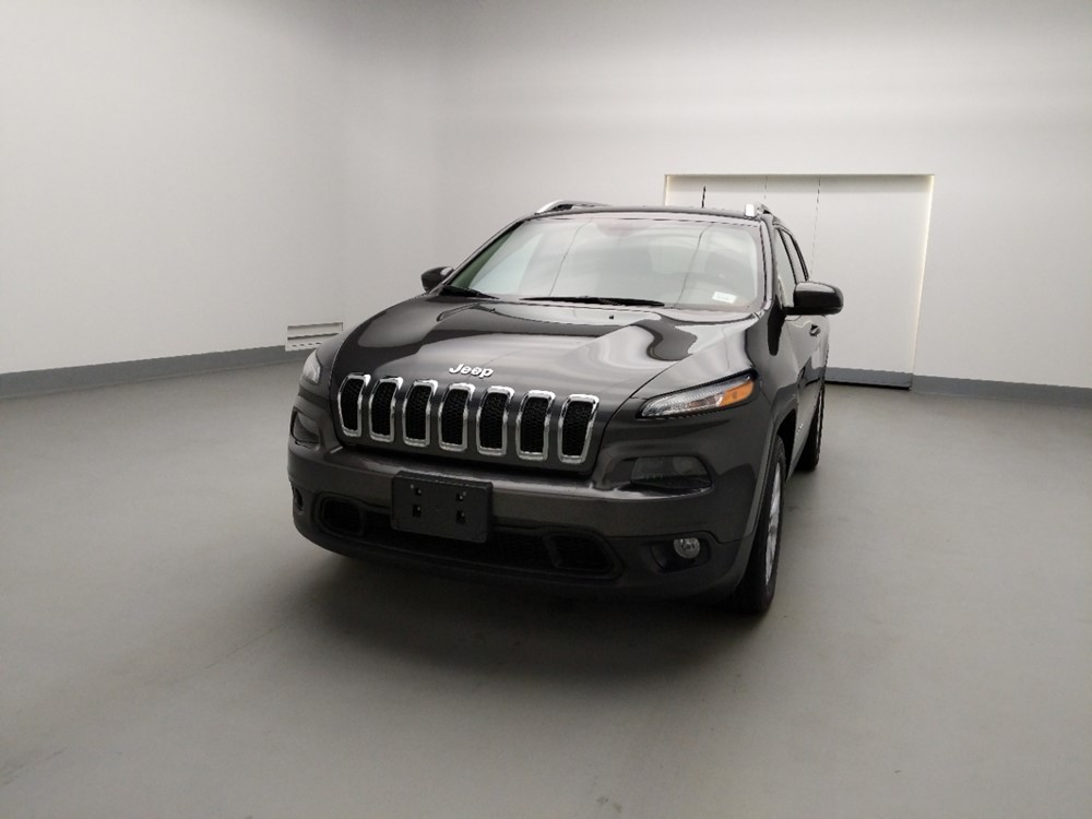 2016 Jeep Cherokee - Driver Front Hood