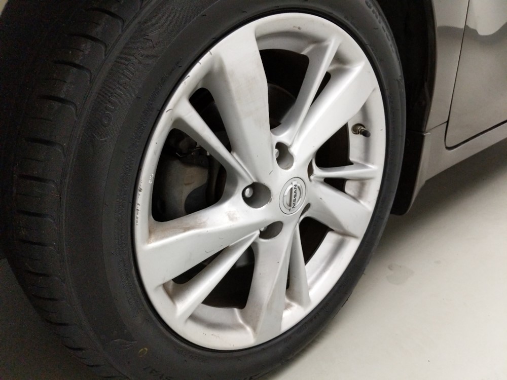 2014 Nissan Altima - Wheel