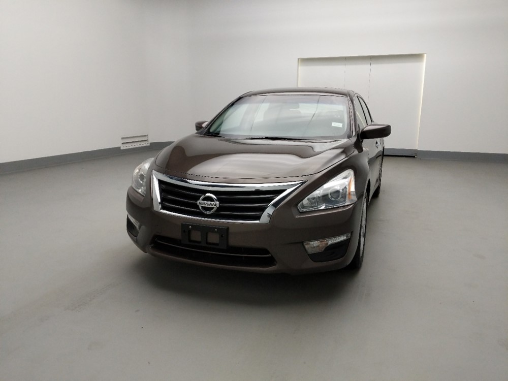 2014 Nissan Altima - Driver Front Hood