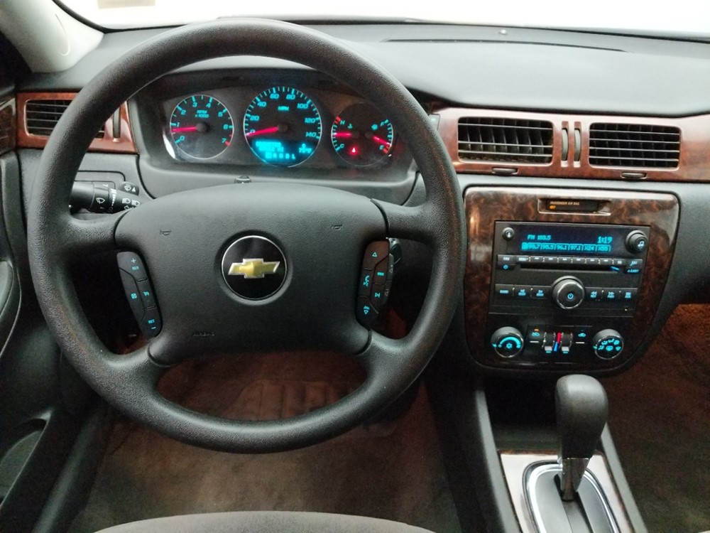2016 Chevrolet Impala - Driver Dash