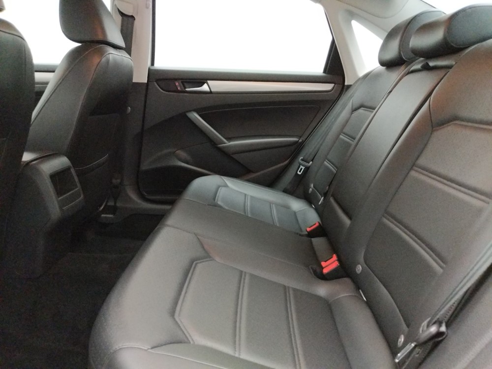2015 Volkswagen Passat - Driver Rear Seat