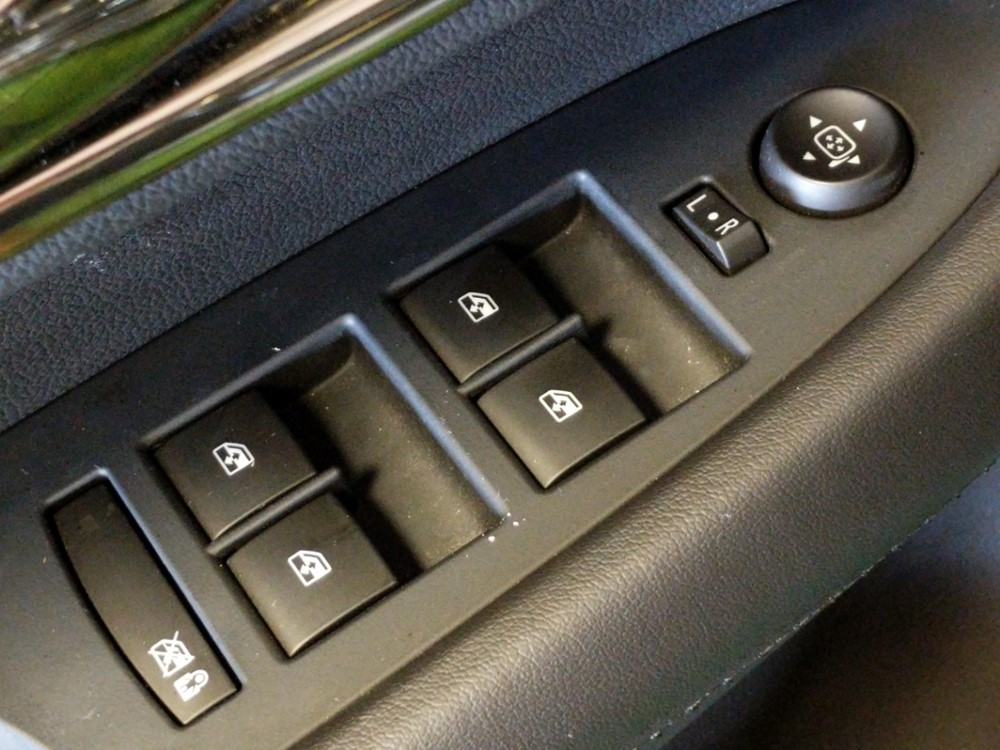 2016 Cadillac ATS - Driver Power Windows/Lock Control