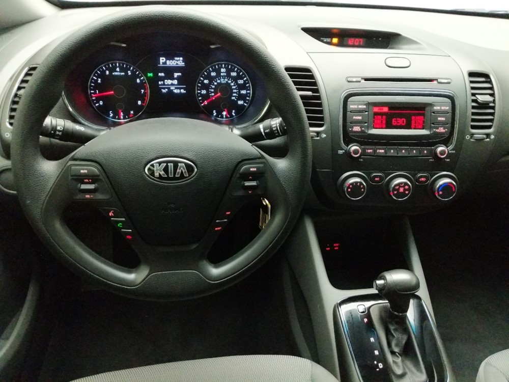 2017 Kia Forte - Driver Dash