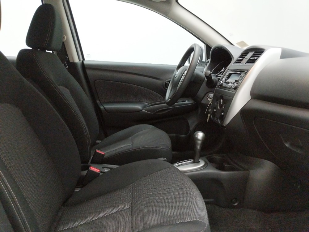 2016 Nissan Versa - Passenger Front Seat