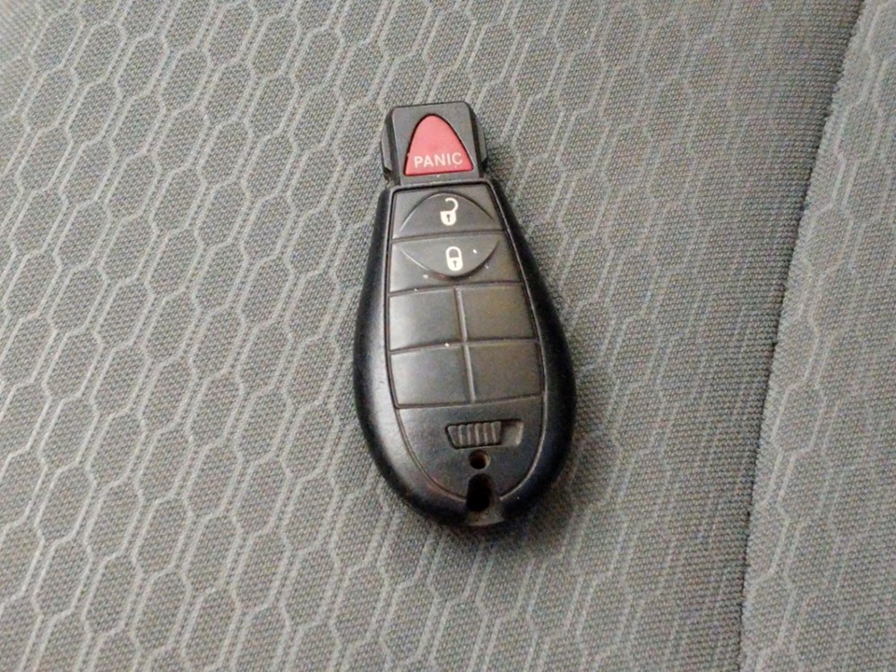2016 Dodge Ram 1500 - Keys