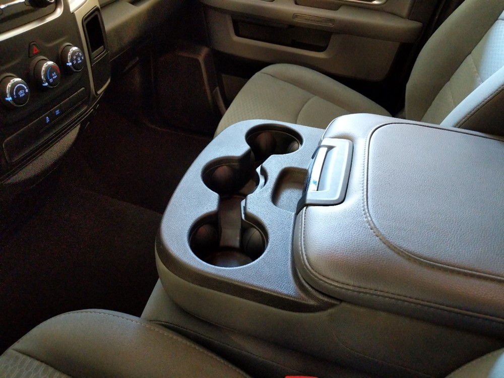 2016 Dodge Ram 1500 - Center Console/Cup Holders