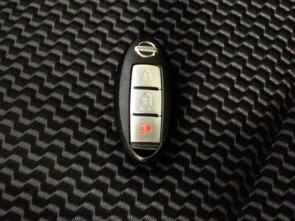 2015 Nissan JUKE - Keys