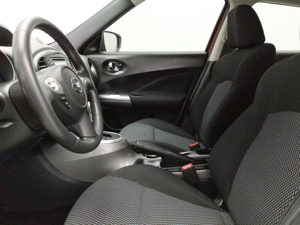 2015 Nissan JUKE - Driver Front Seat