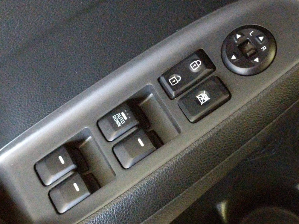 2018 Kia Forte - Driver Power Windows/Lock Control