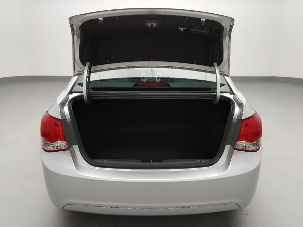 2016 Chevrolet Cruze - Trunk