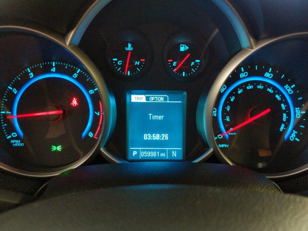 2016 Chevrolet Cruze - Odometer Close Up