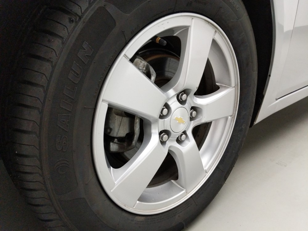 2016 Chevrolet Cruze - Wheel