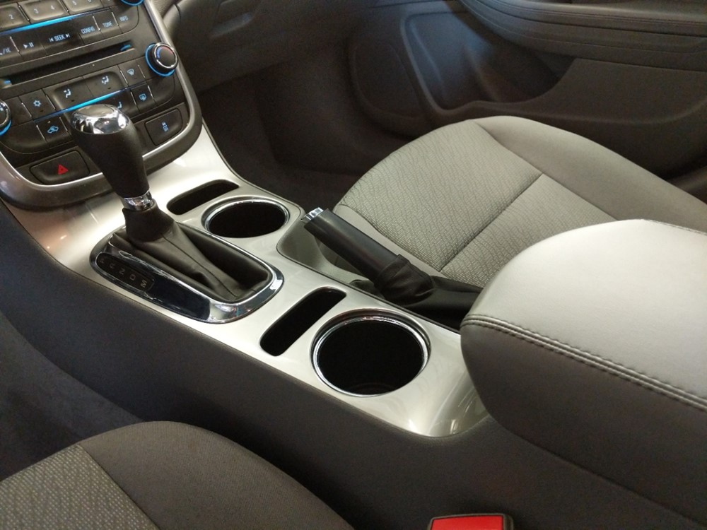 2015 Chevrolet Malibu - Center Console/Cup Holders