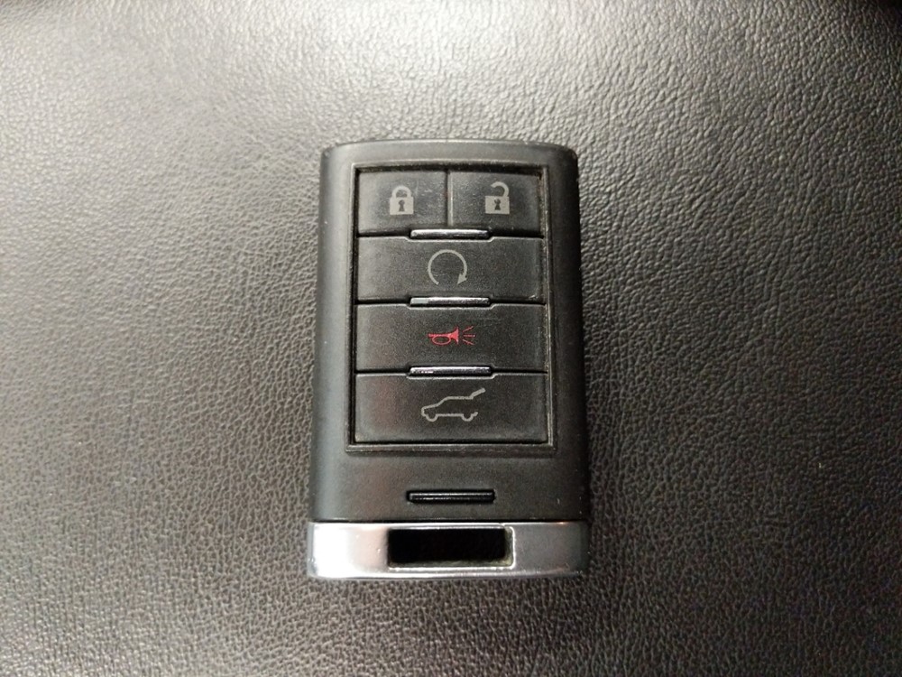 2011 Cadillac SRX - Keys