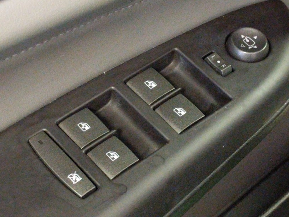 2011 Cadillac SRX - Driver Power Windows/Lock Control