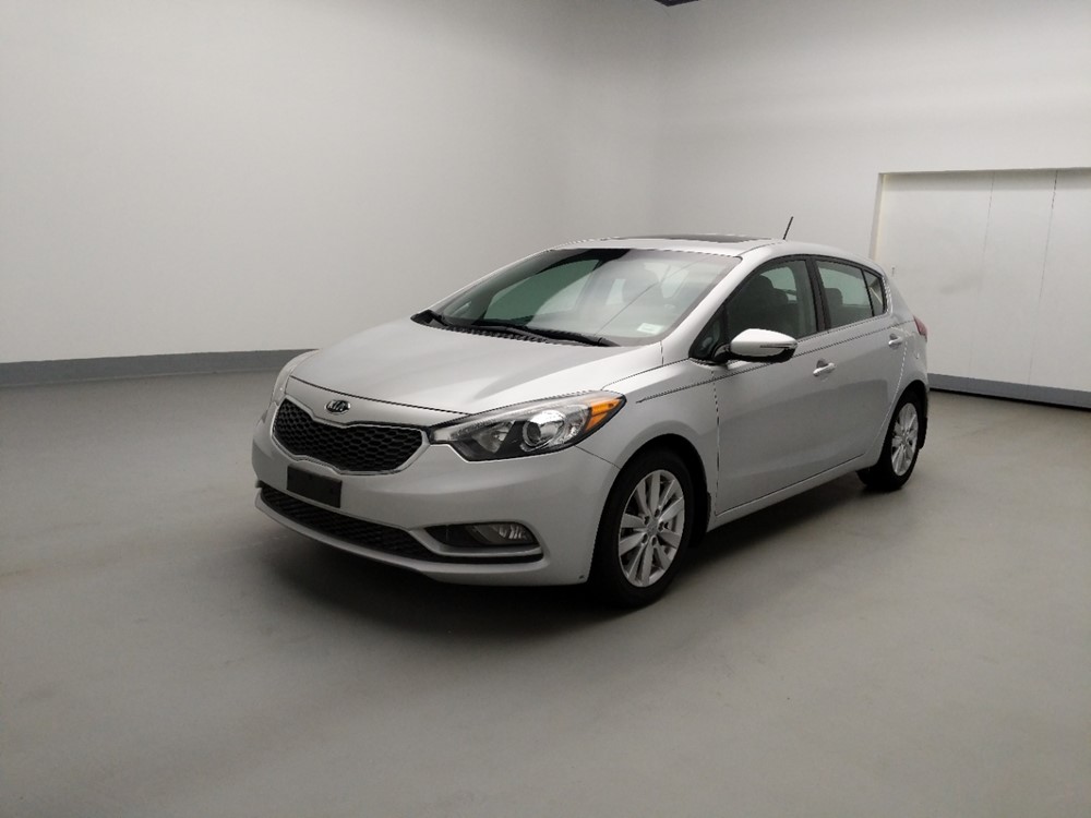 Used 2015 Kia Forte5 Driver Front Bumper