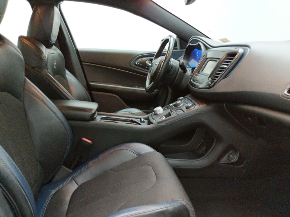 2015 Chrysler 200 - Passenger Front Seat