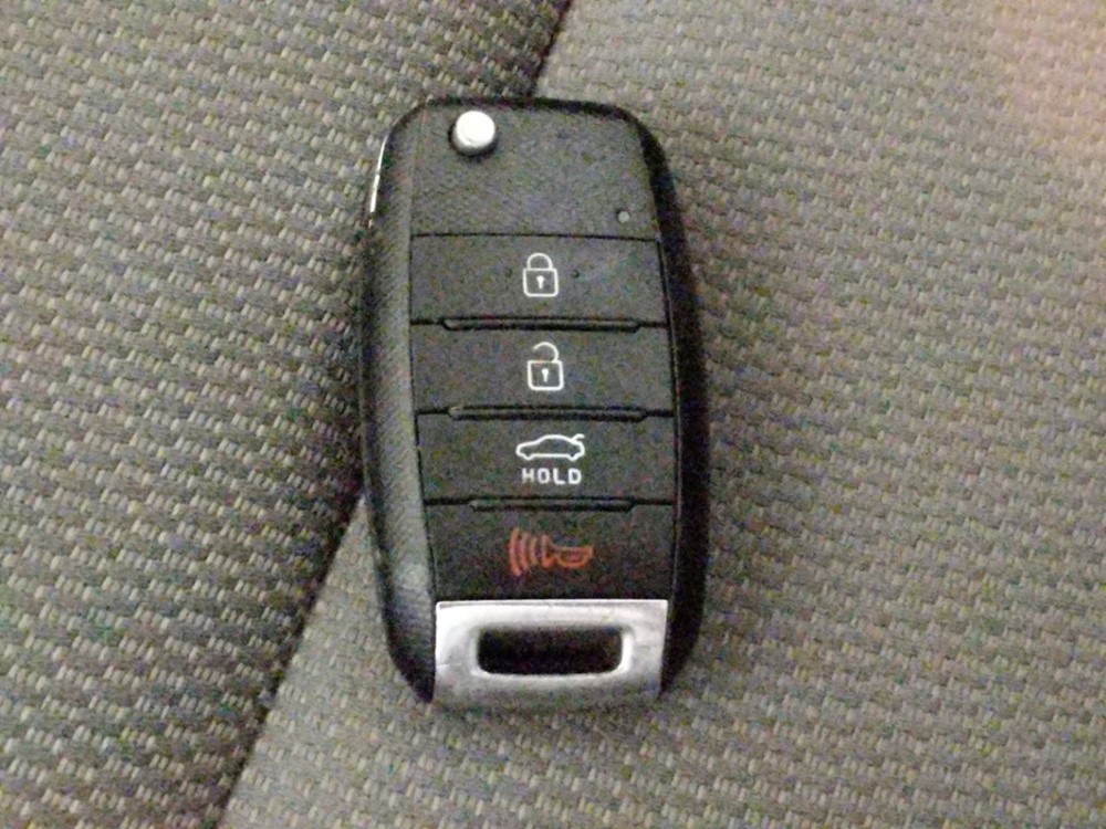 2017 Kia Forte - Keys