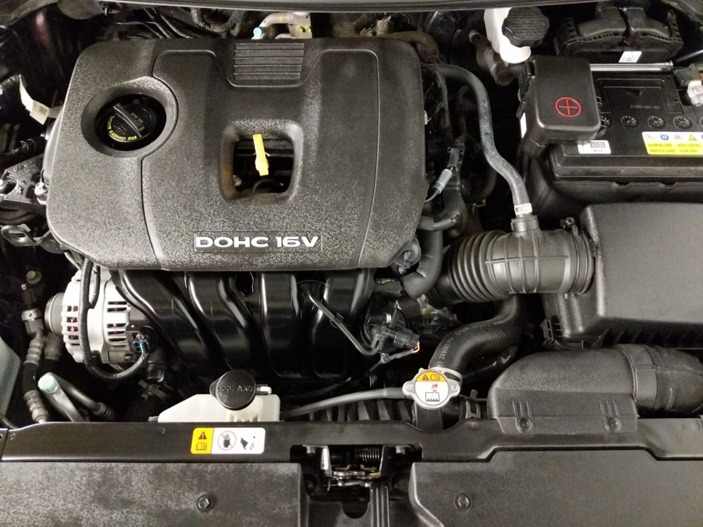 2017 Kia Forte - Engine