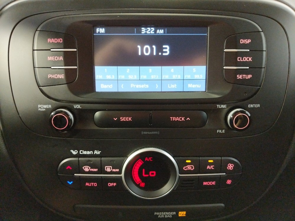 2017 Kia Soul - Stereo Package
