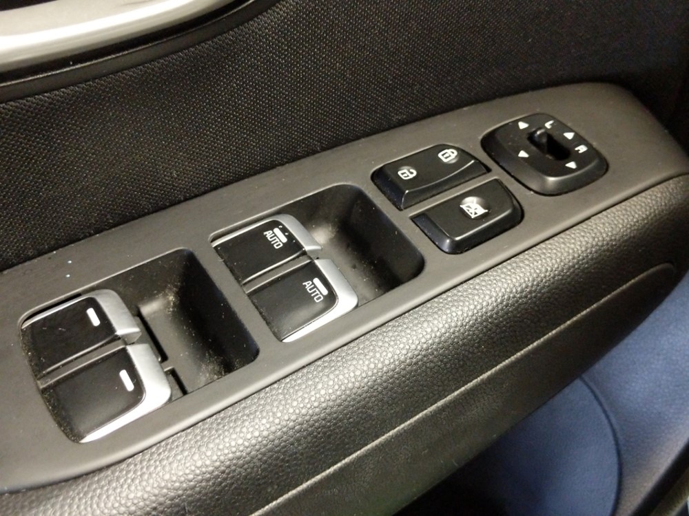 2017 Kia Soul - Driver Power Windows/Lock Control
