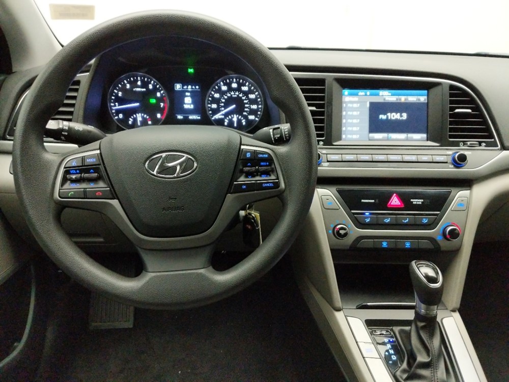 2018 Hyundai Elantra - Driver Dash
